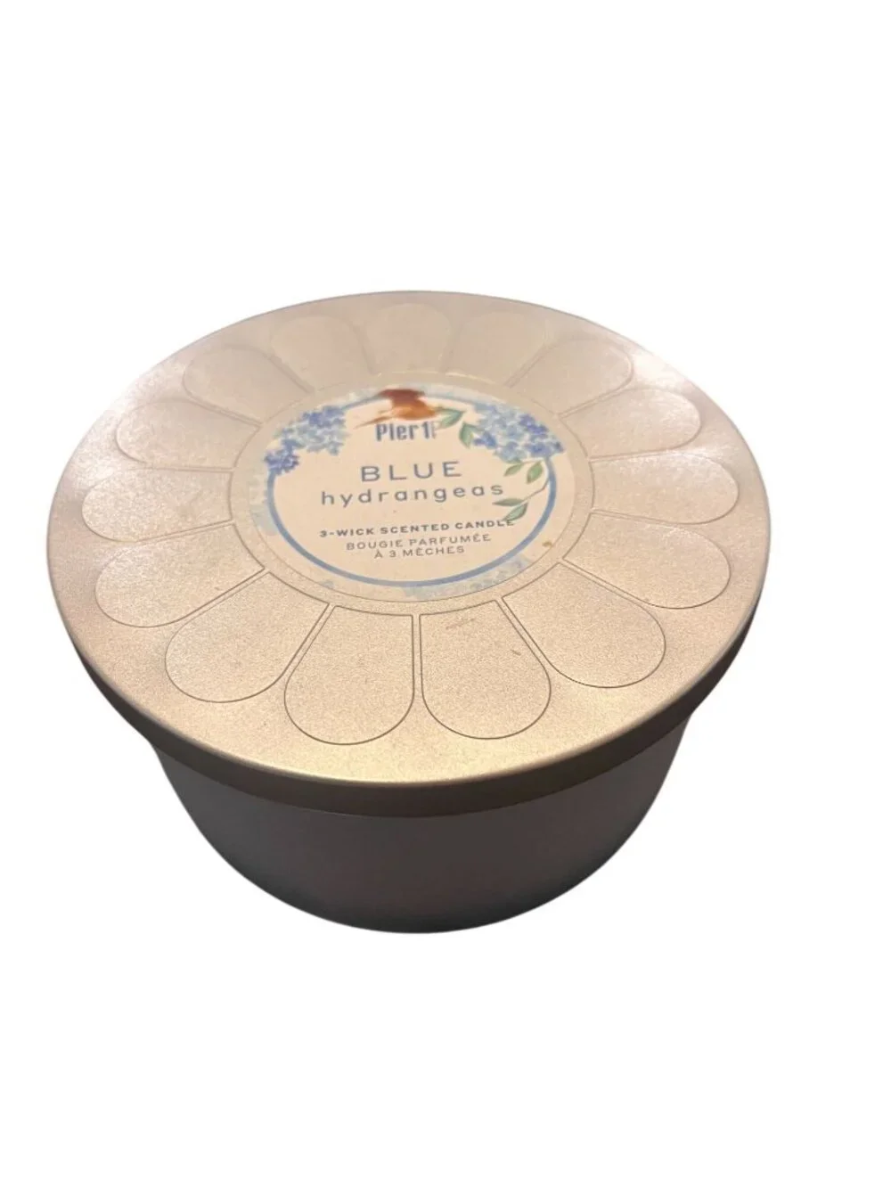 Pier 1 Blue Hydrangeas 3 Wick Scented Candle New 13.9 Oz. Discontinued Scent